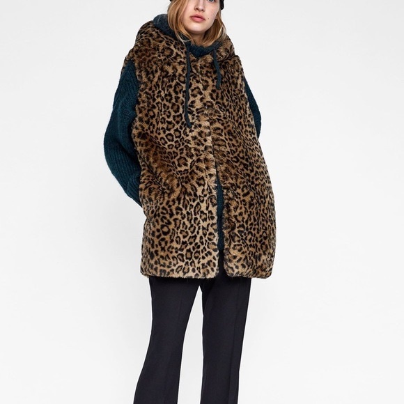 Zara Jackets & Blazers - Zara Hooded Leopard Print Faux Fur Vest